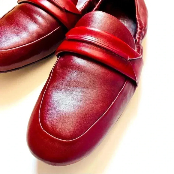 Mercedes Castillo Erin Burgundy Leather Loafers - Picture 6 of 10